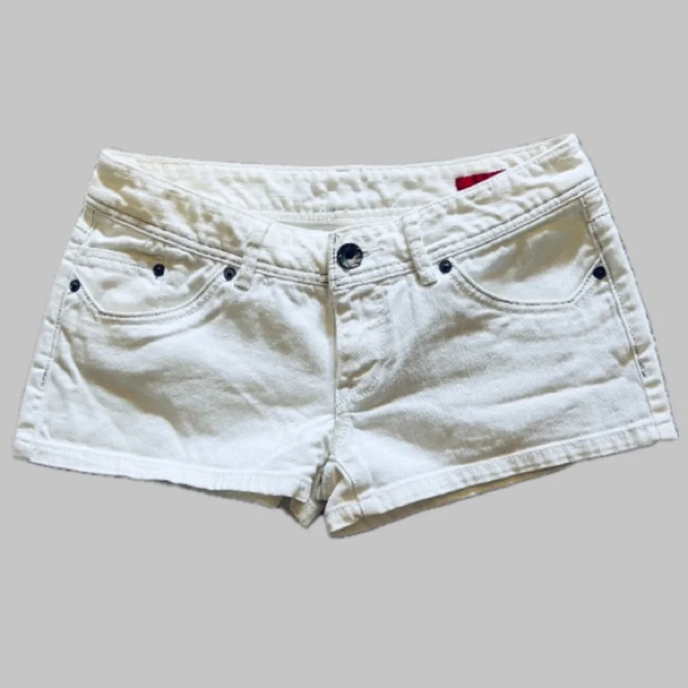 X2 Quality Denim White Jean Shorts Size 4 - Picture 5 of 5